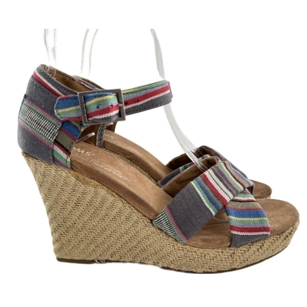 Toms womens size 5 platform wedges multicolored stripe canvas